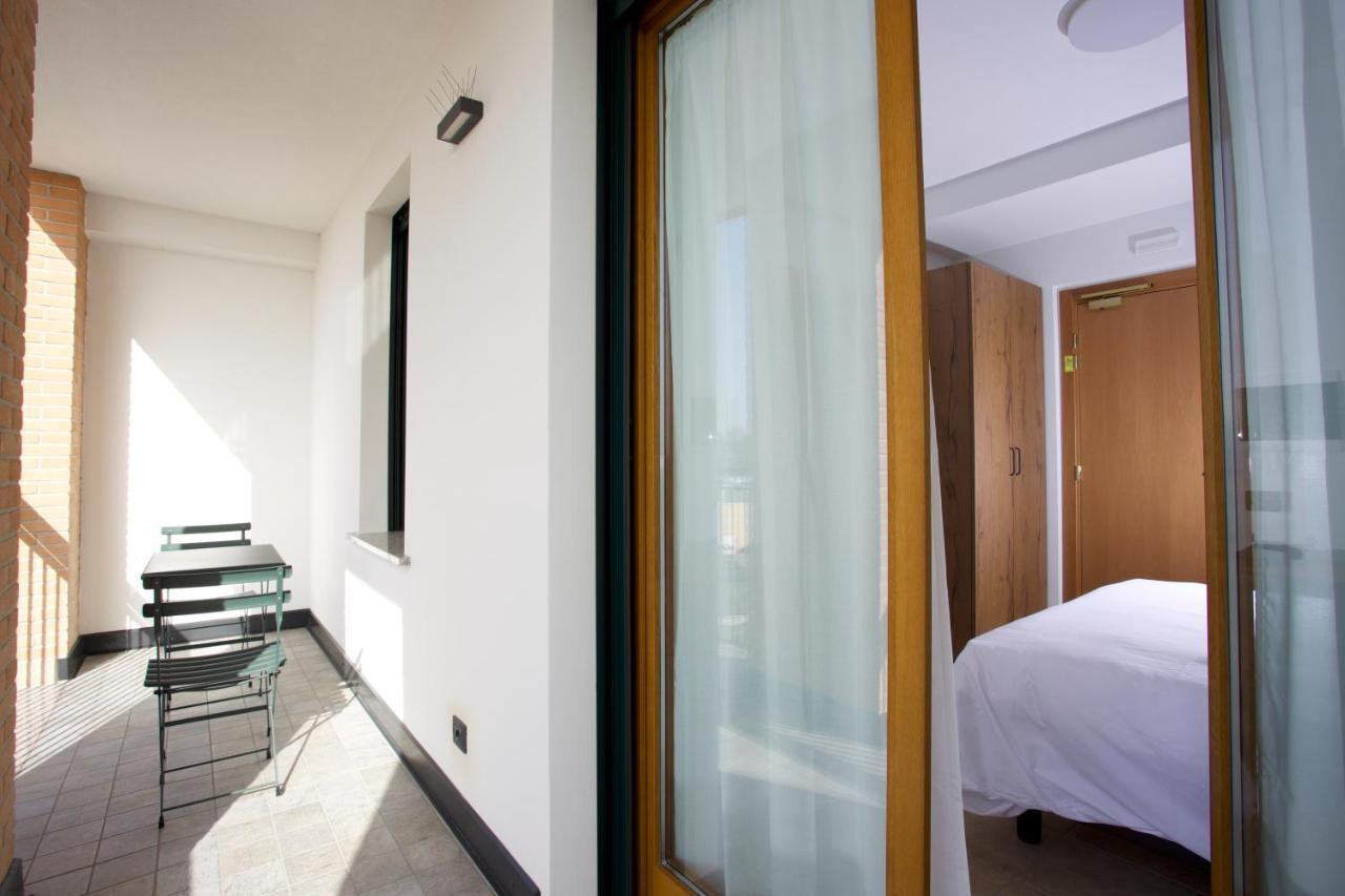 Corte Milano Rozzano Exterior photo