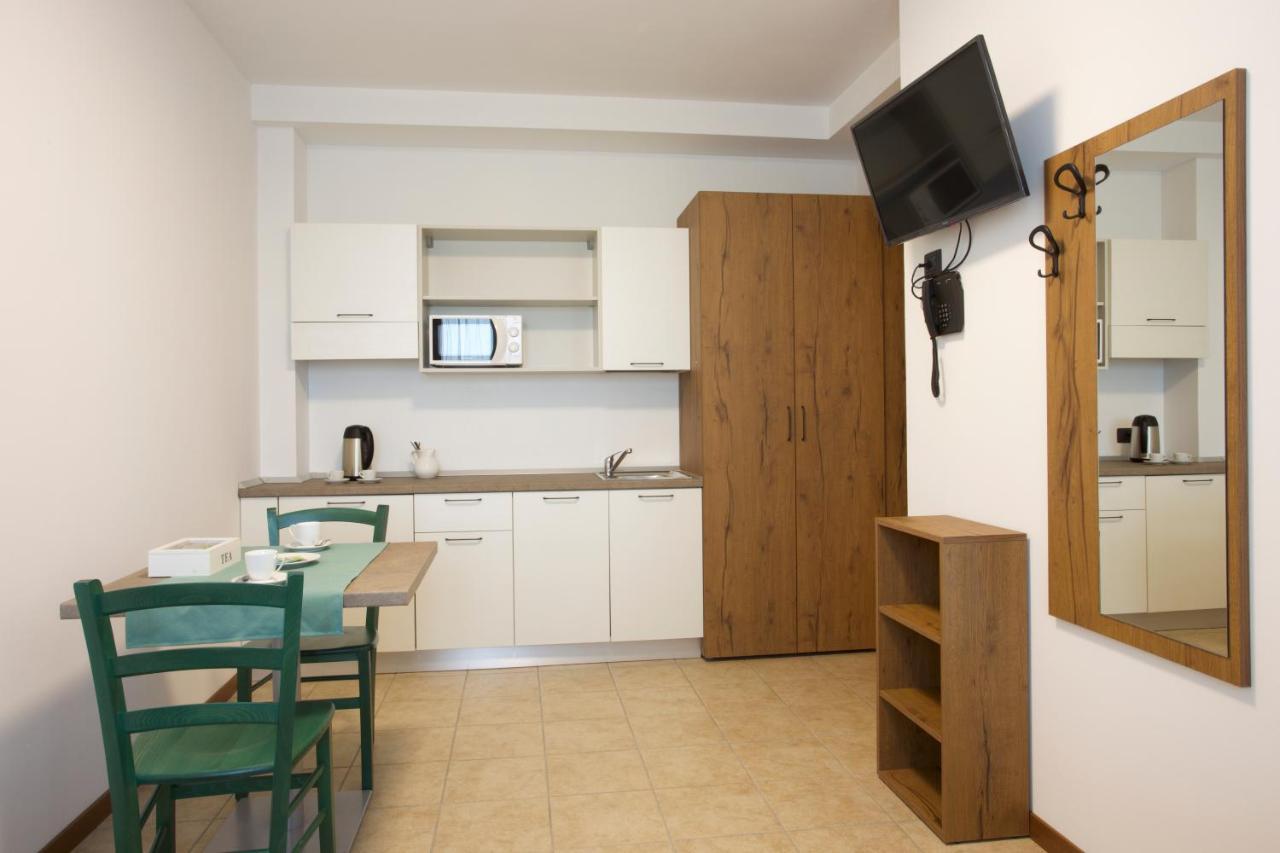 Corte Milano Rozzano Exterior photo